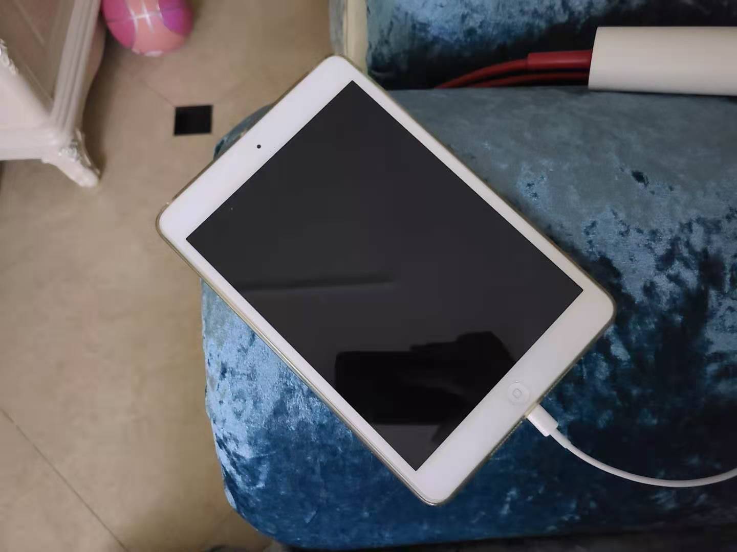 ipadmini2现在用会卡吗,翻出以前的旧平板