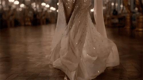 小腿粗怎么判断是脂肪还是肌肉,坐着快速瘦脂肪小腿的正确方法