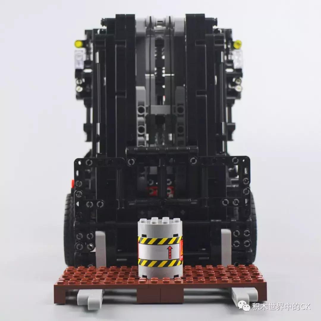 宇星模王2024新品堆高车,宇星模王积木回力车