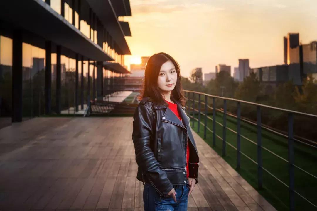 写完马云、张勇、井贤栋……的故事，我们发现了一个阿里20年的秘密