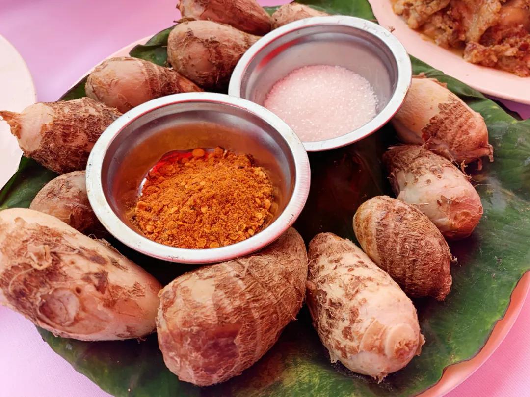 丰收节邀您尝特色农产品,钟山县香芋丰收节