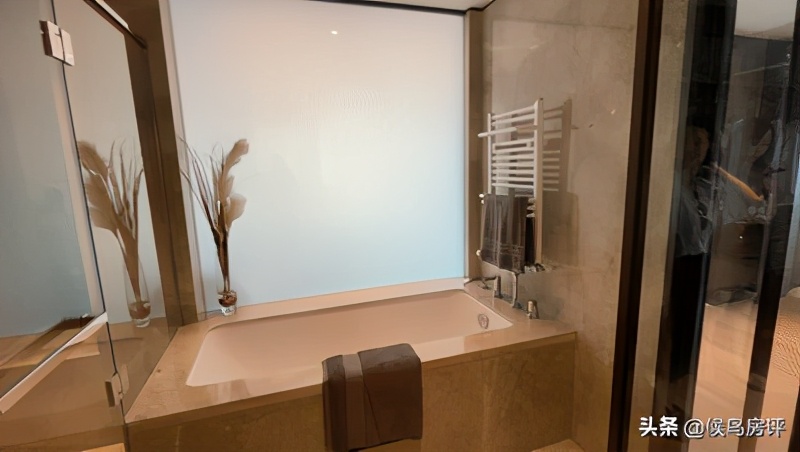 1000万可以买到什么豪车,1000万可以买到怎样的别墅