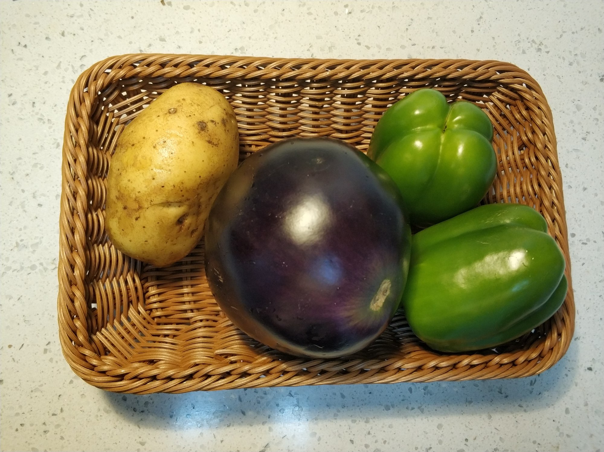 地三鲜水三鲜素三鲜指的是什么,地三鲜是哪三鲜为什么叫地三鲜