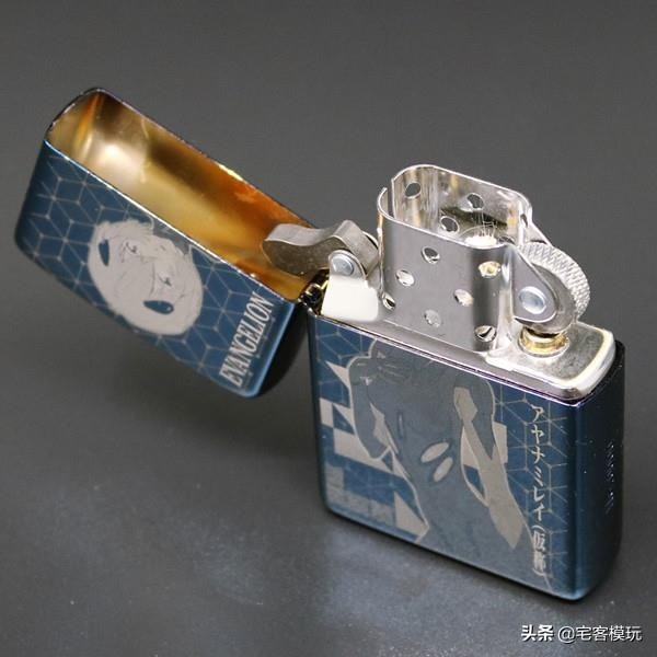zippo复古游戏机打火机,模玩周边
