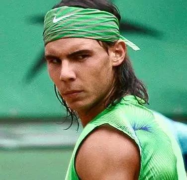 足球与网球对比,网球vs羽毛球谁更火