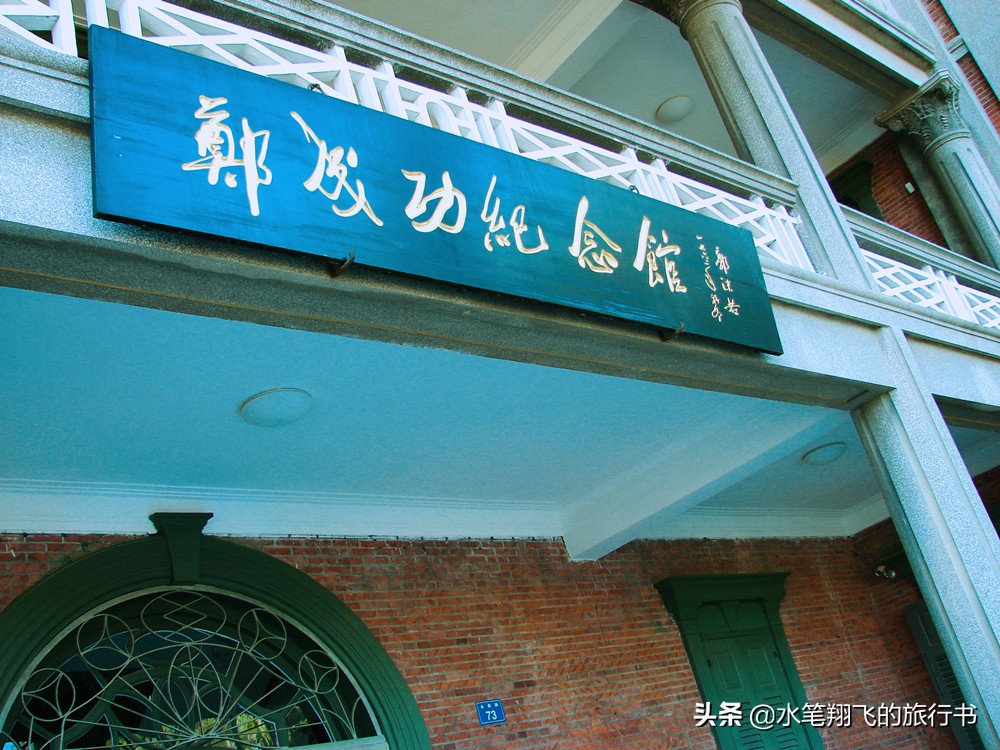 厦门有这样一个地方｜小和尚的邻居是大学生，古朴与摩登并存