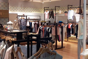 童装折扣店怎么搭配促销活动,折扣童装店怎么陈列