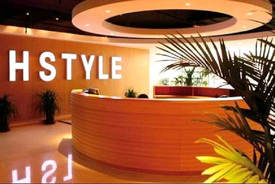 他靠10万起家,他靠8000块起家