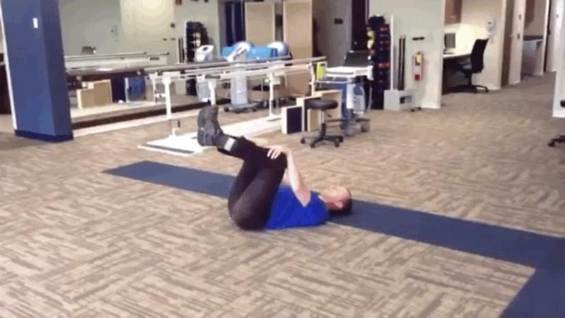 「功能训练」仰卧蜷腹滚动练习，真正提高你的核心稳定性