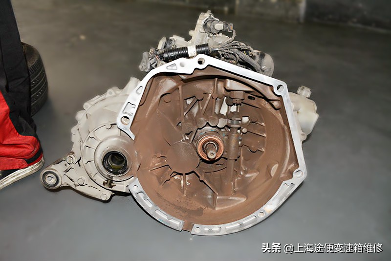 雪佛兰赛欧变速箱故障发动不了,雪佛兰赛欧无法启动挂挡不好挂