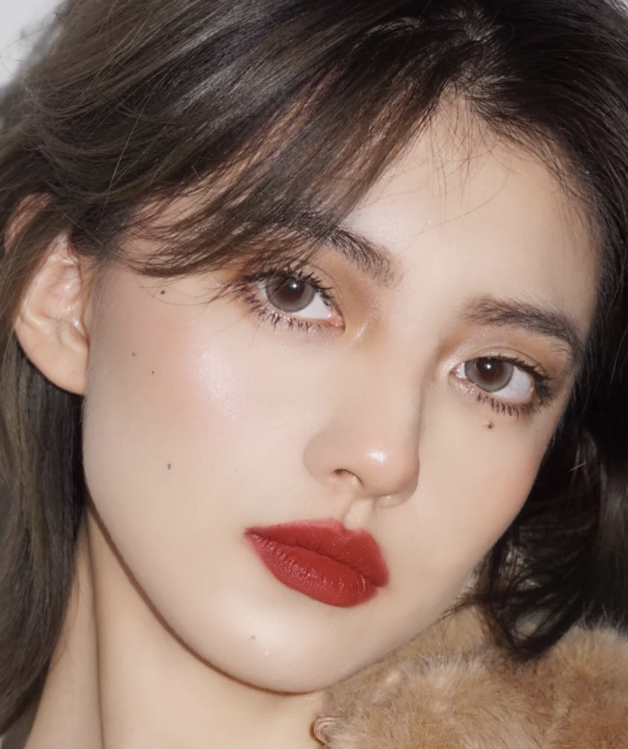 5支新年口红显白肤色,新年口红惊艳色号