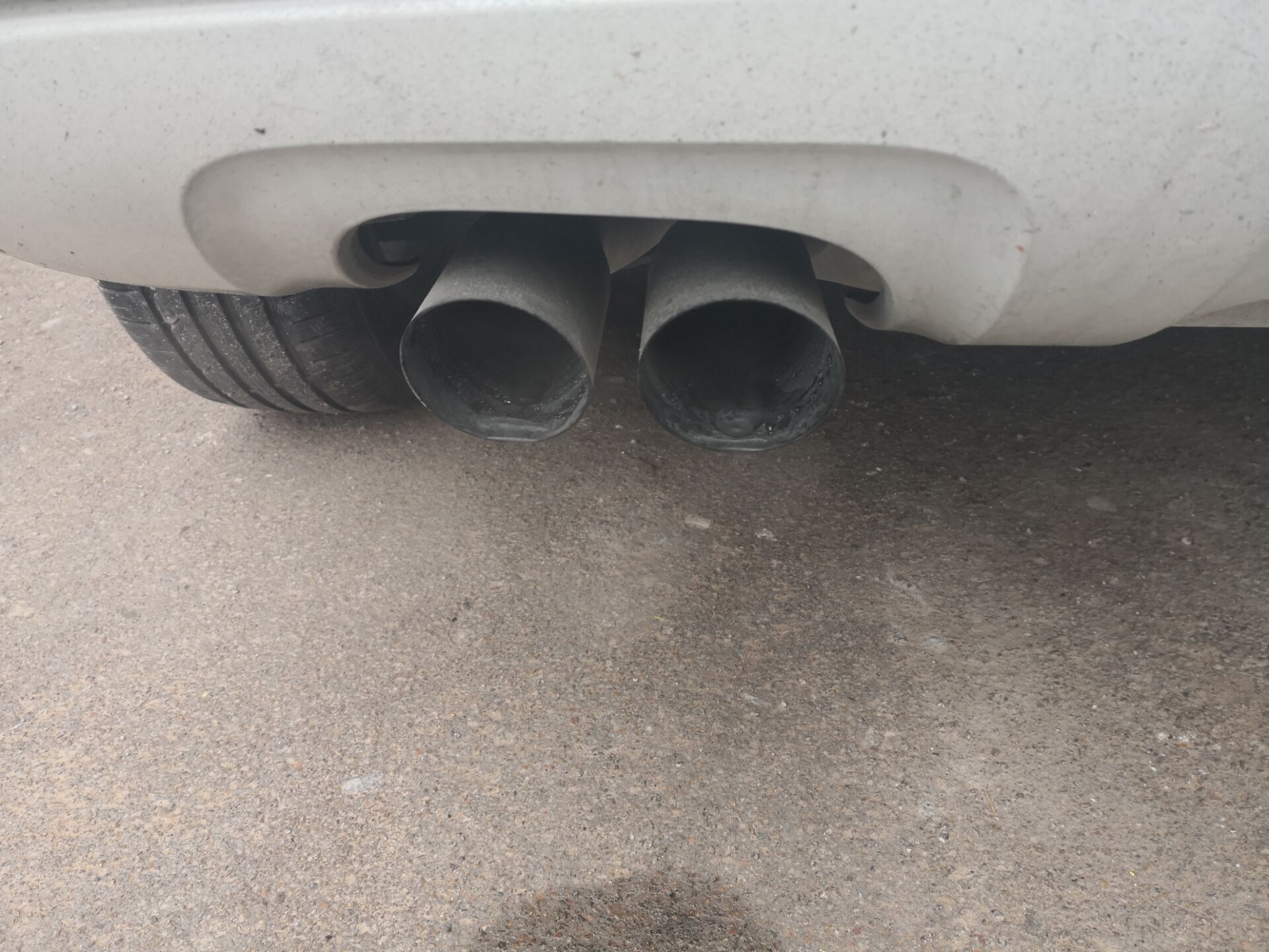 14款奥迪q3烧机油吗,2020奥迪q3烧机油吗