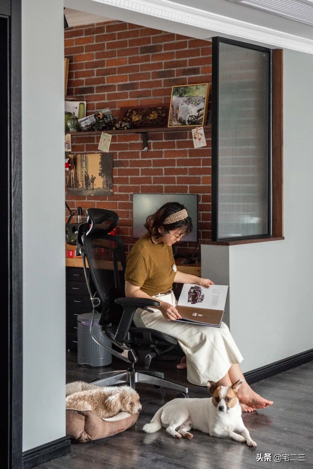 嗜好旧物的90后,用柔软的心构建家中岁月感