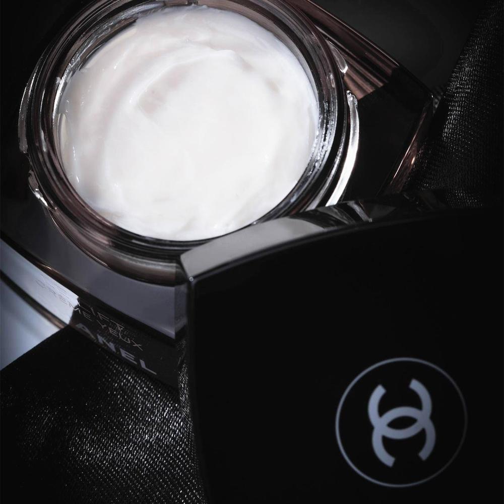 香奈儿肌底眼霜,香奈儿的眼霜怎么用效果好