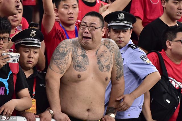 国足幽默视频集锦,国足经典解说搞笑