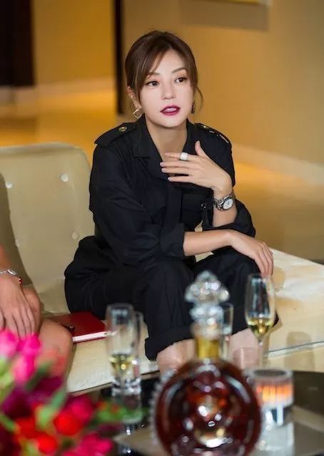 30000一瓶的路易十三,跟路易十三差不多价格的洋酒