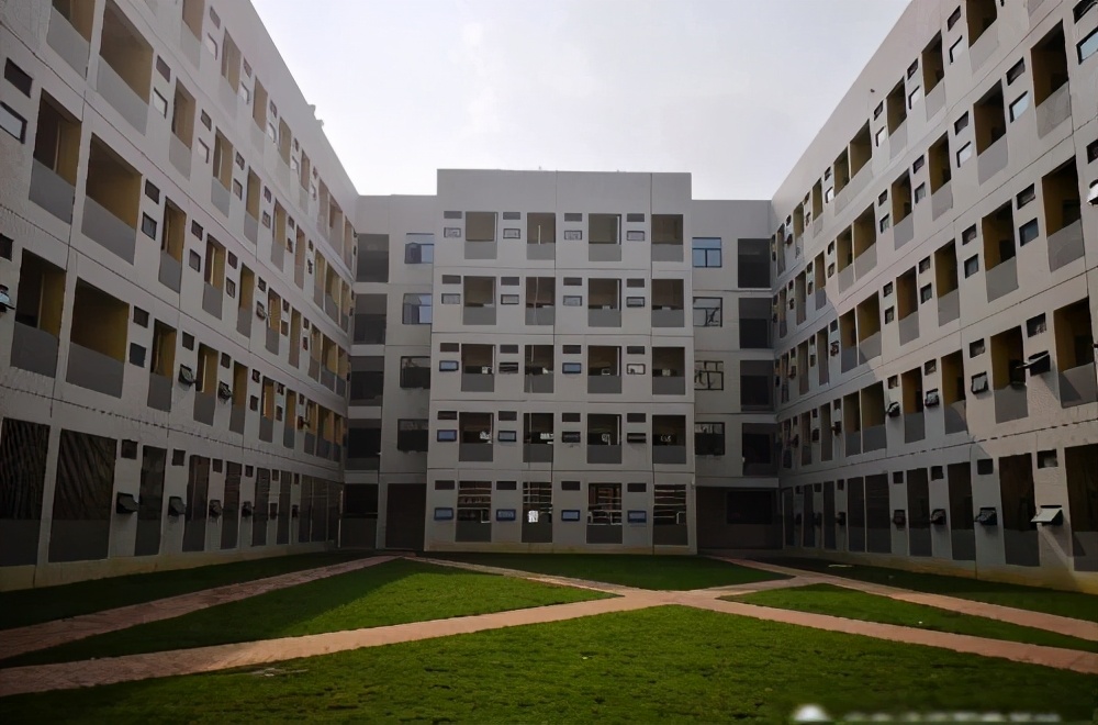 广东科贸职业学院住宿费,广东科贸职业学院宿舍功率用多大