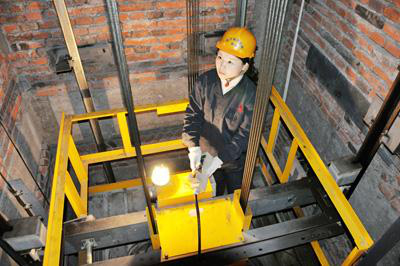 电梯维修人员救援流程,电梯应急救援操作流程