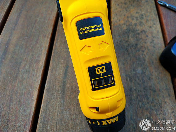 得伟迷你电动螺丝刀,电动螺丝刀推荐测评得伟