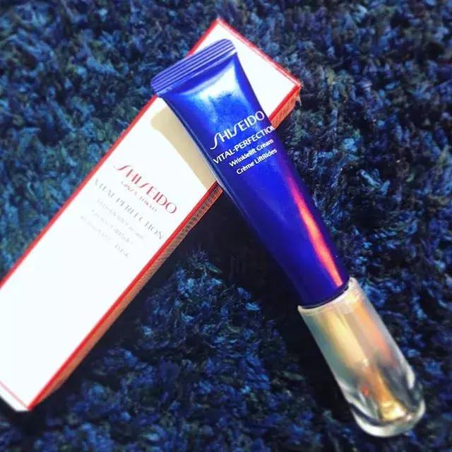 悦薇小熨斗眼霜药妆版使用方法,超级好用的一款小熨斗眼霜