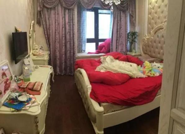 为啥我家房子装修出来没有高级感,为什么我家的客厅装修不高级