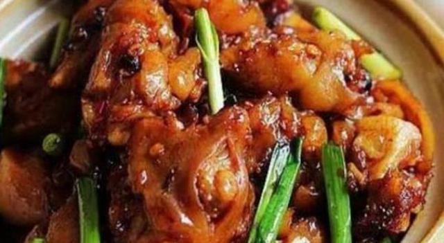 春菜苦瓜排骨做法,香椿草鱼的做法大全