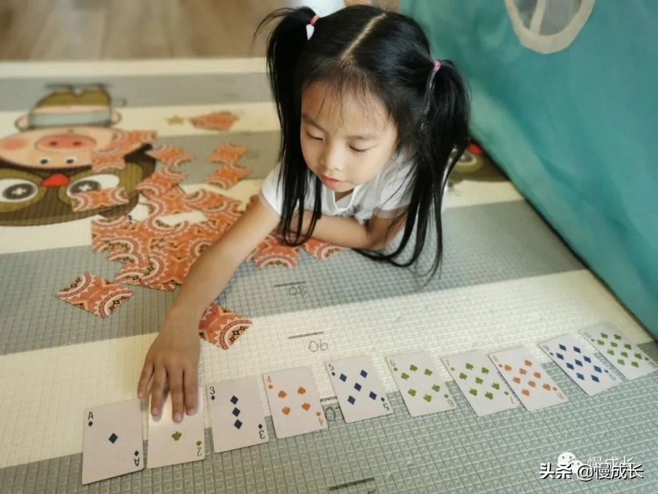 一副扑克牌早教,扑克牌的早教玩法
