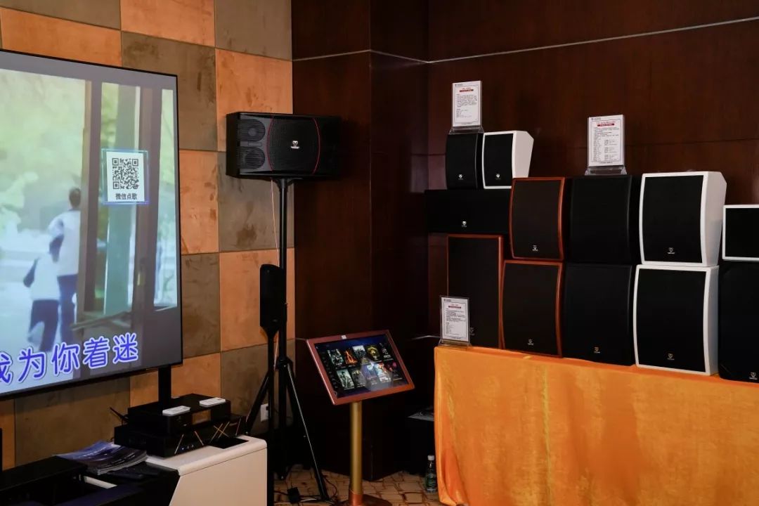 威酷4k机视频,威酷影k一体机