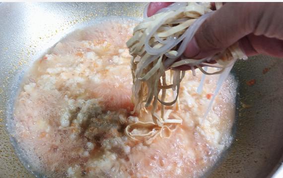 魔芋丝虾滑汤,魔芋虾滑番茄汤