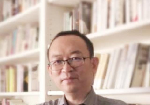 北大才子余杰:自称蒙古人,勾结*华反**势力讨好美国,一切有迹可循