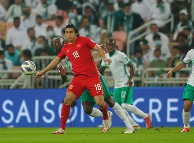 高大中锋打法和思路,高大中锋踢法