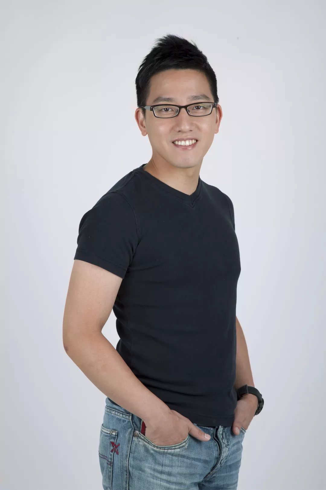 黄霑顾嘉辉1998演唱会高清完整版,黄霑顾嘉辉现场作曲的歌名