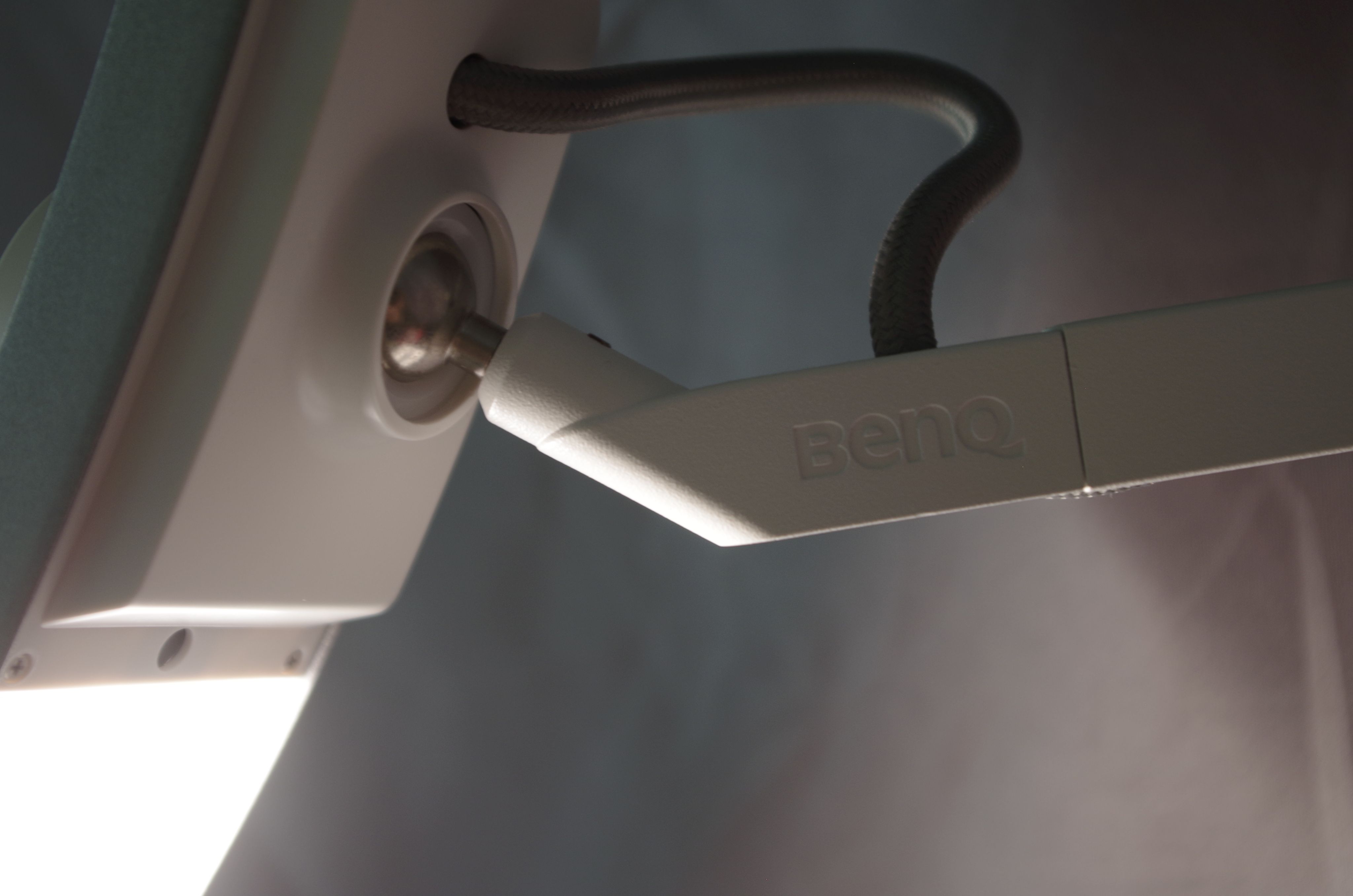 一盏明灯伴清音，大象的那些桌面音乐设备分享