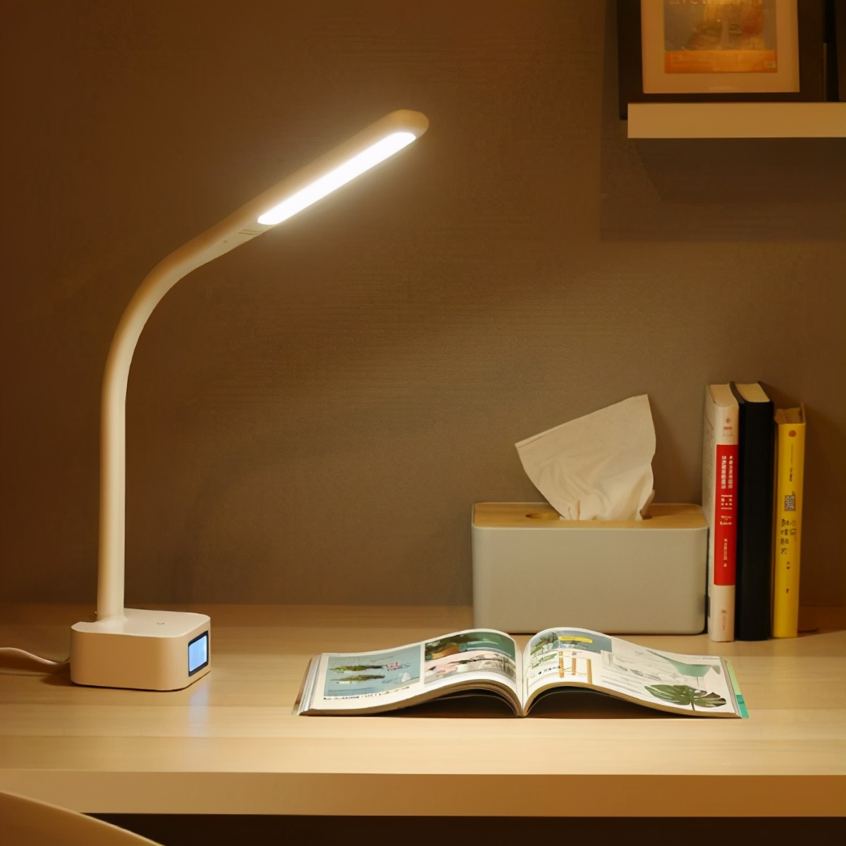 护眼台灯台式和落地款如何选,高性价比护眼台灯选择