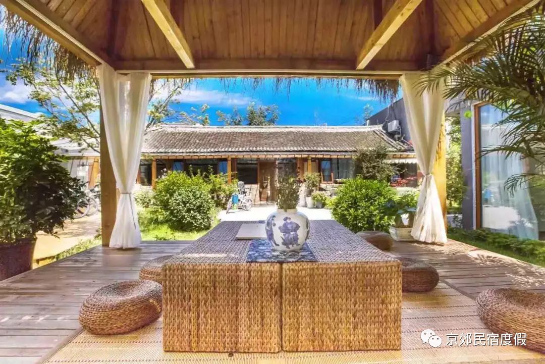 丝绸之路滑雪场民宿推荐,滑雪温泉民宿推荐