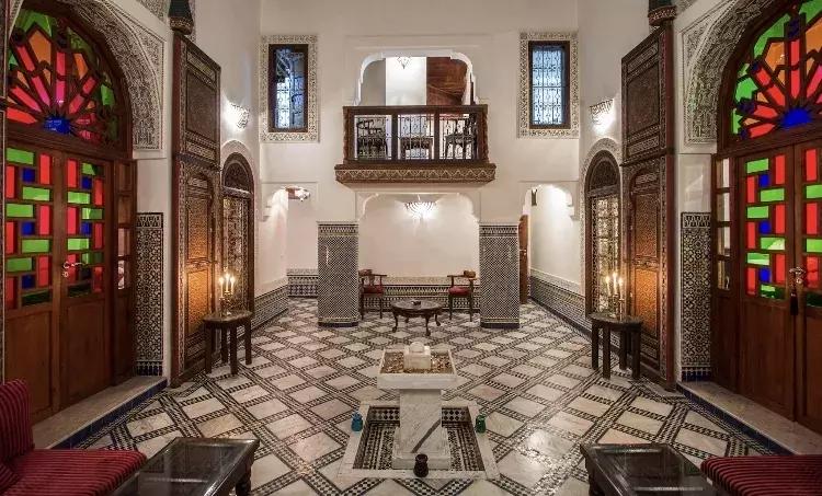 非洲的“后花园”在中国爆红，这个国家简直是“好色者”的天堂