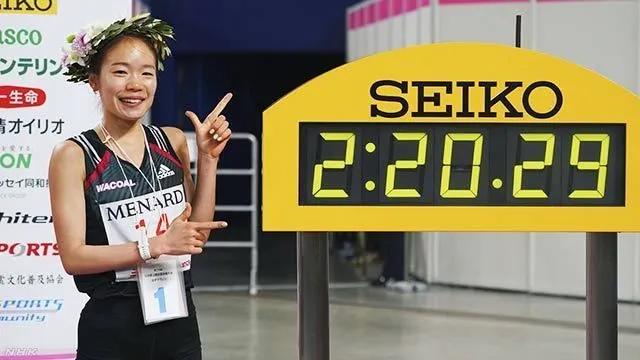 洛杉矶3万人马拉松,洛杉矶万人马拉松比赛