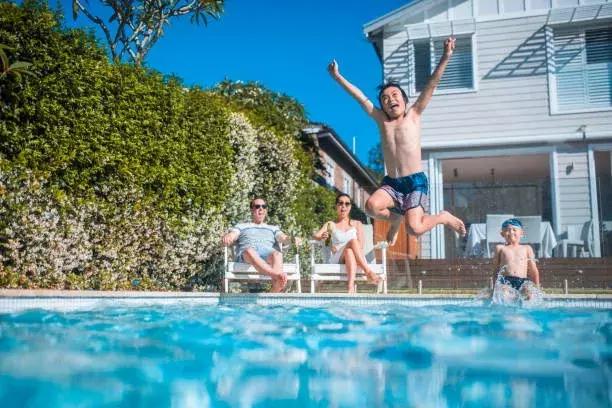 *裤内**上为什么总有分泌物?四种情况要警惕,尤其是最后一种