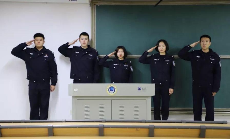 毕业就是公务员的北京三所大学,北京这所大学含金量超高