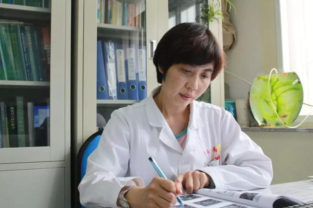 青岛治疗胃食管反流中医,杨海波讲胃食管反流病治疗