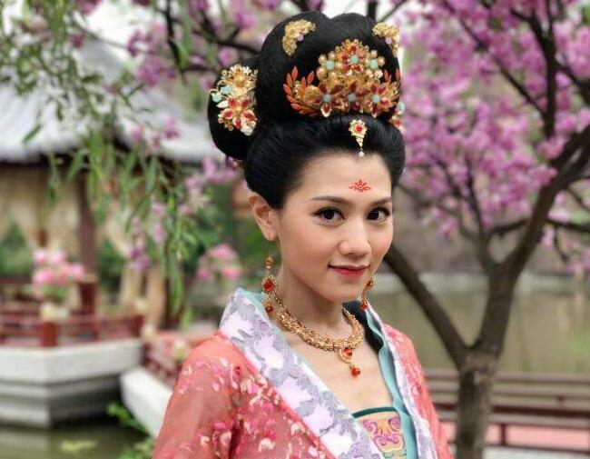 武惠妃一生最后结局,武惠妃一进宫就极其受宠