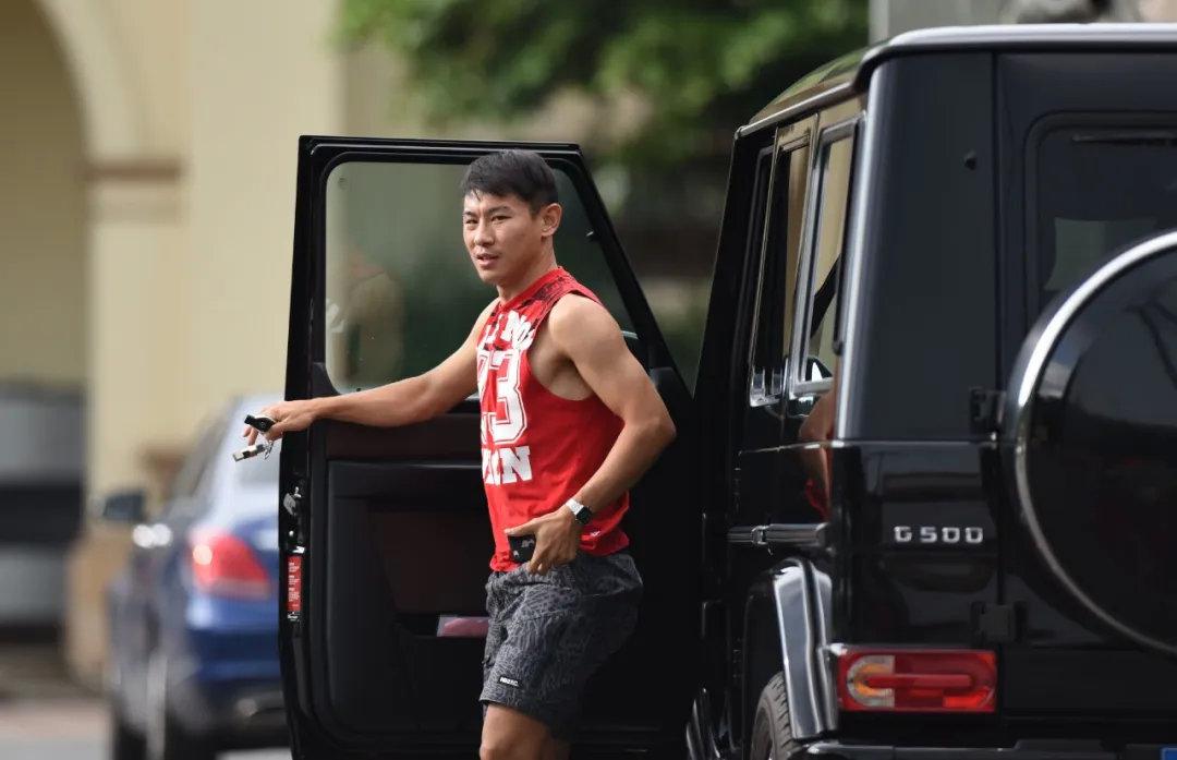 功勋老臣,恒大铁腕治军为中国足球树立榜样