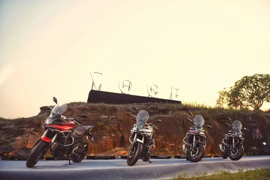 新款隆鑫无极500ds发布售价,隆鑫500和无极500是一款车吗