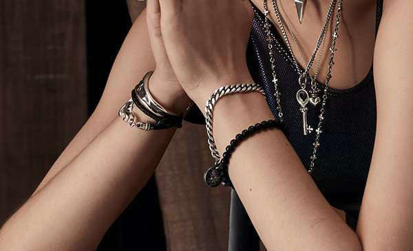 奢侈品牌情侣手链推荐,奢侈手链品牌排行榜