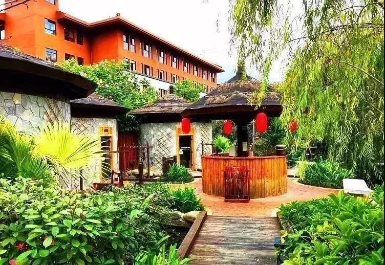 四季贵州和万象温泉哪里好玩,贵州的温泉值得你来