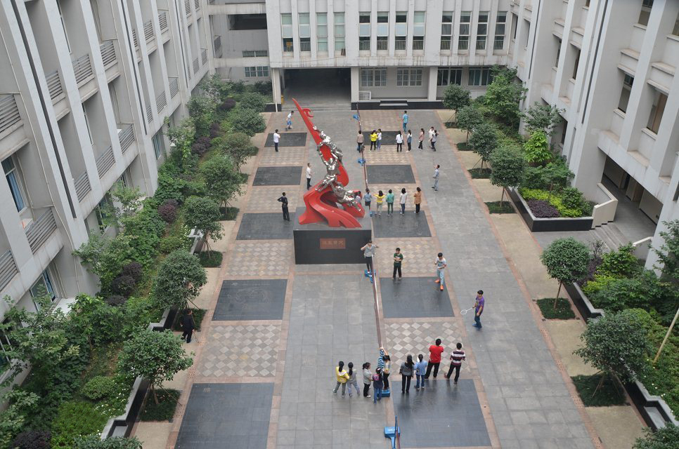 重庆哪所学校环境最好,重庆最美学校