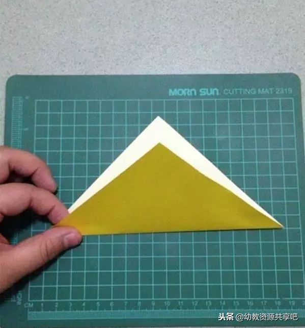 幼儿园关于春节的手工灯笼,2022春节灯笼手工制作10000种