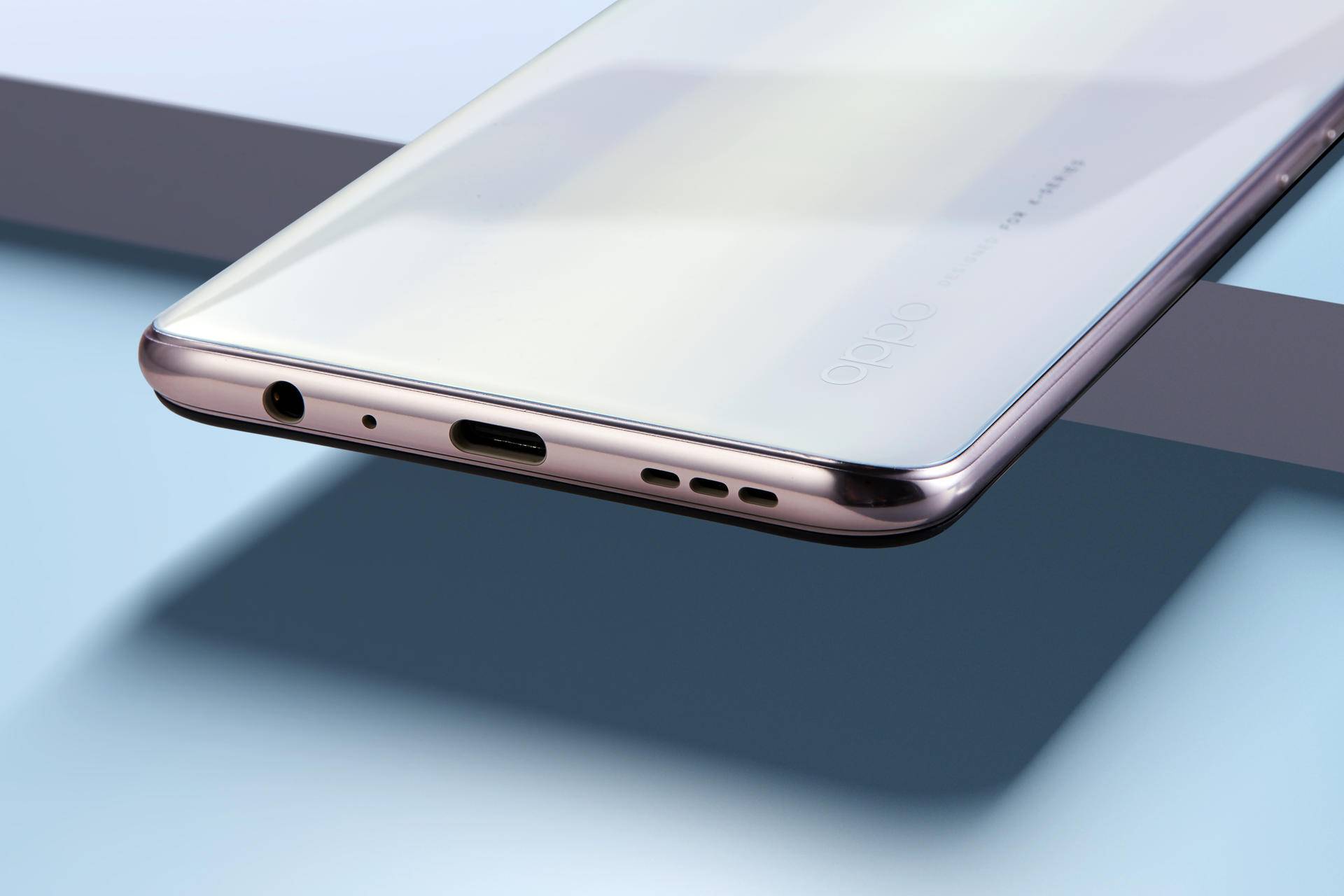 好看还打游戏好的手机,oppo好看打游戏又好的手机