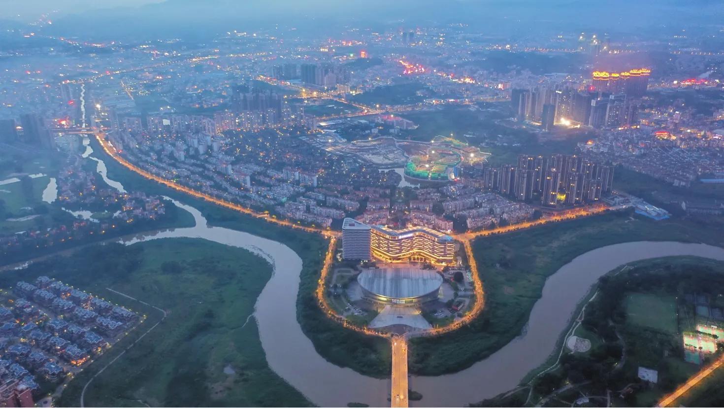 临深高端大盘,百万中心大盘