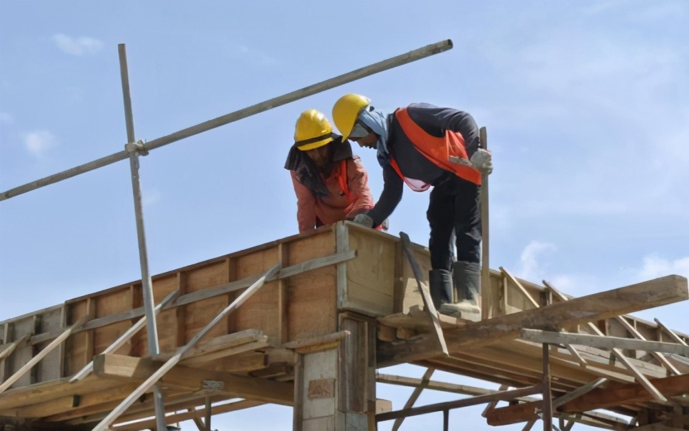 农村自建房上圈梁不打行不行,农村不做圈梁怎么盖房子好